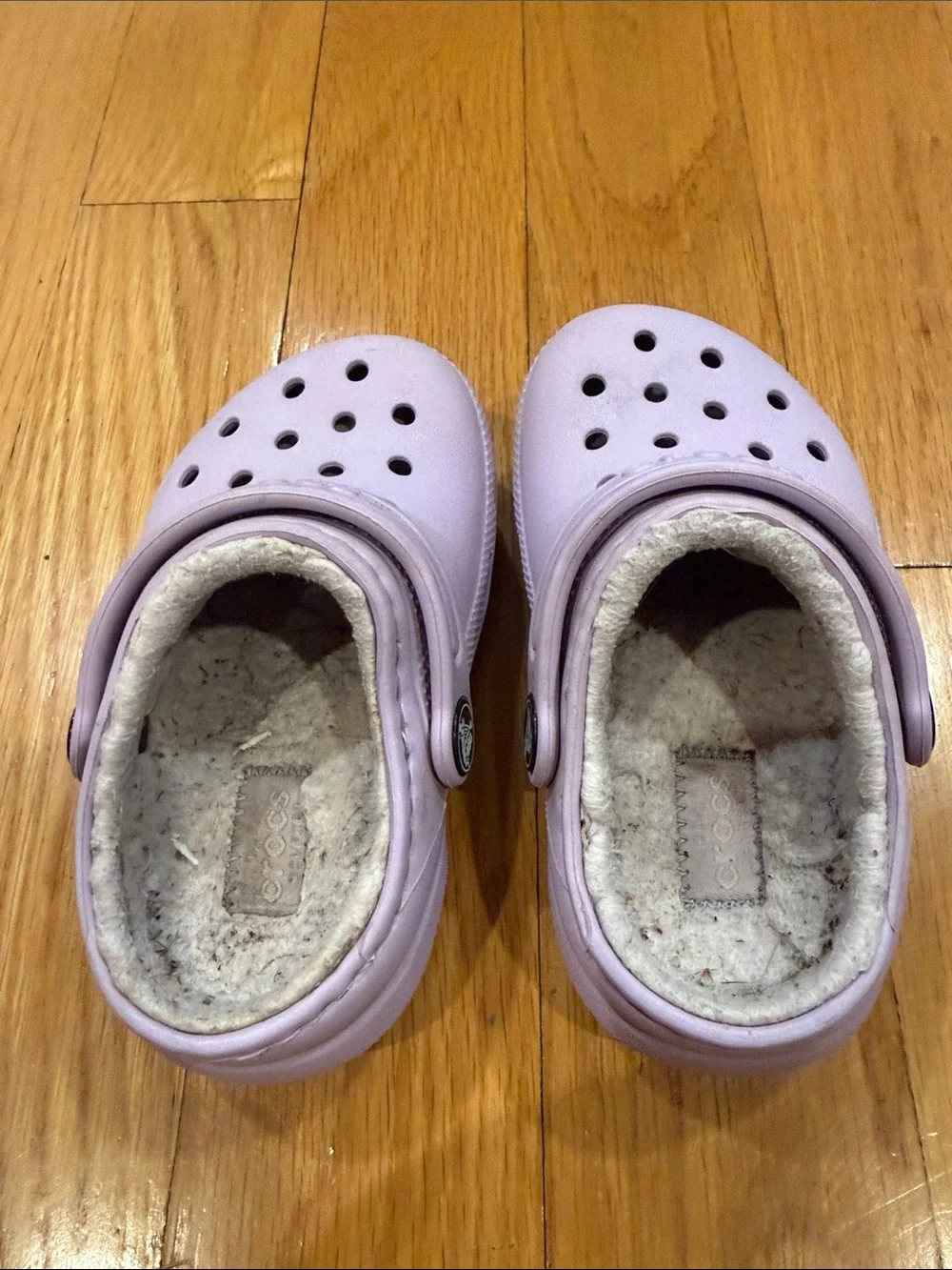 Crocs girls purple lined clog size C7 .